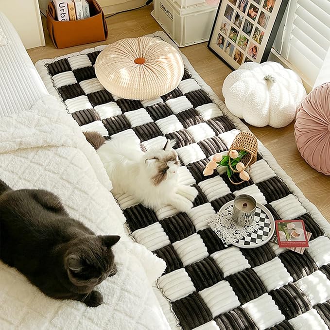 FunnyFuzzy Cream-Coloured Plaid Square Pet Mat Bed Couch Cover, Winter Thickened Dog Bed Cover Pet Blanket Sofa Couch Furniture Protector for Kids Dog Cat(Size:19.6 * 19.6 in,Color:Black)