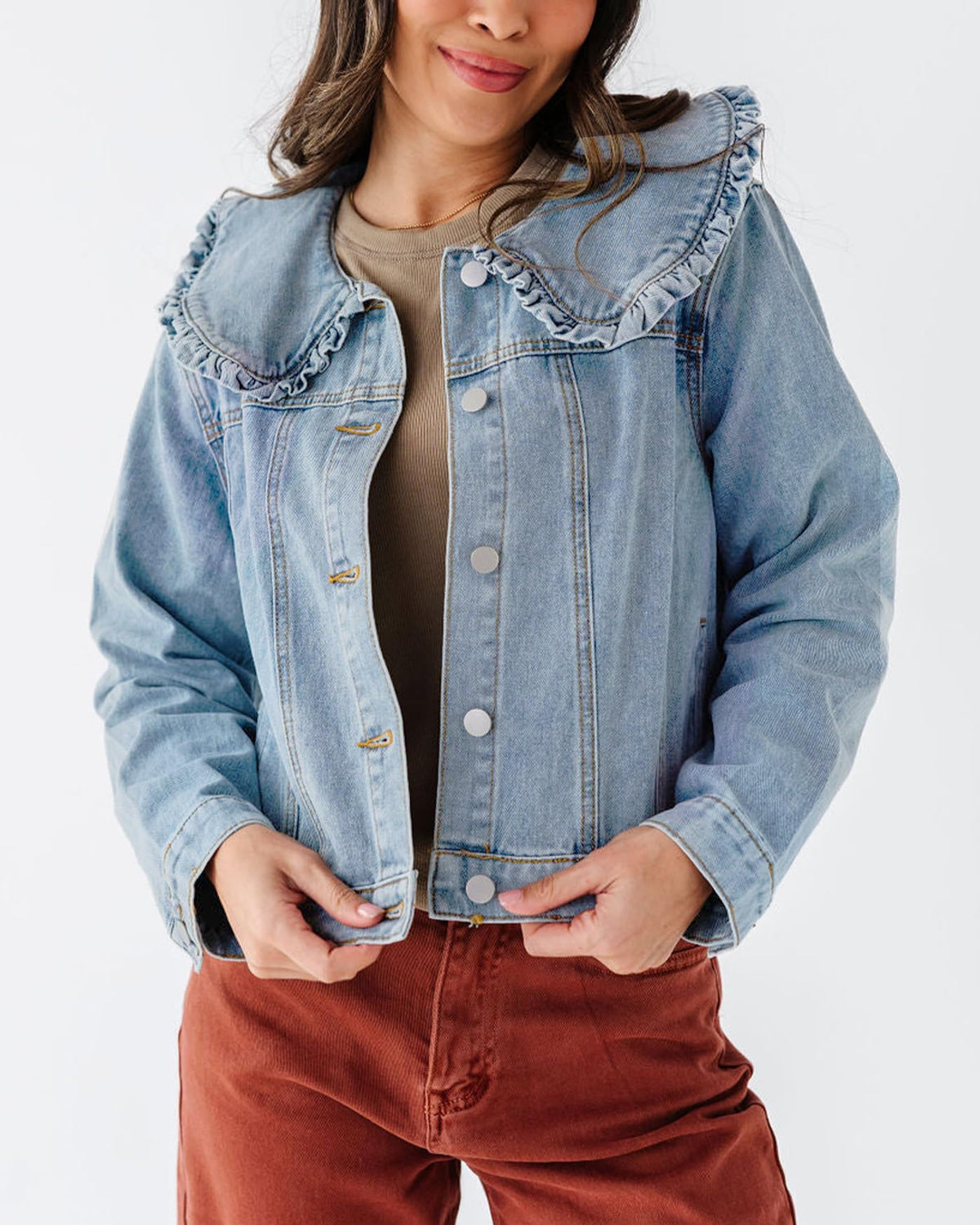 Kedera Women's Peter Pan Collar Denim Jacket Long Sleeve Button Down Jean Jackets with Pockets