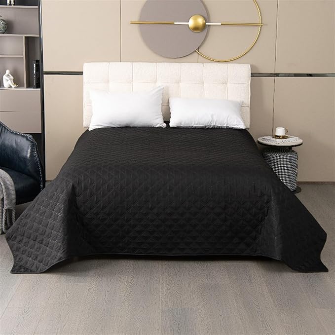 GIBZ Waterproof Dog Bed Cover Anti Slip Pet Furniture Protector Blanket Washable Thick Quilted Mat, Black, 132x208cm