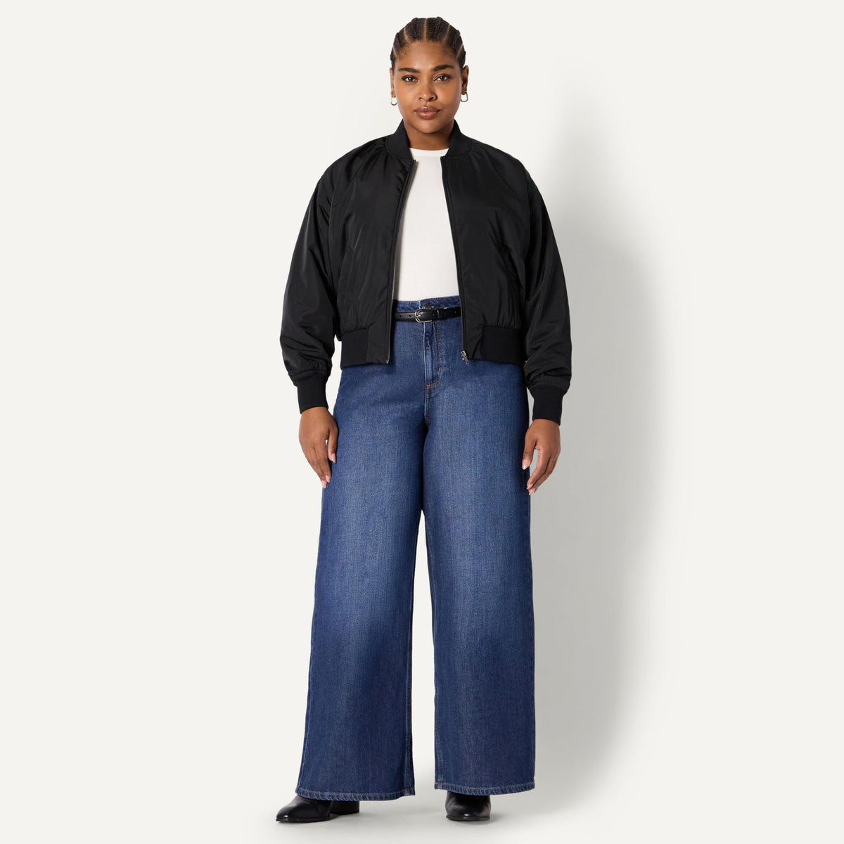Amazon Essentials Women's Relaxed-Fit Denim Bomber Jacket, Black, Large