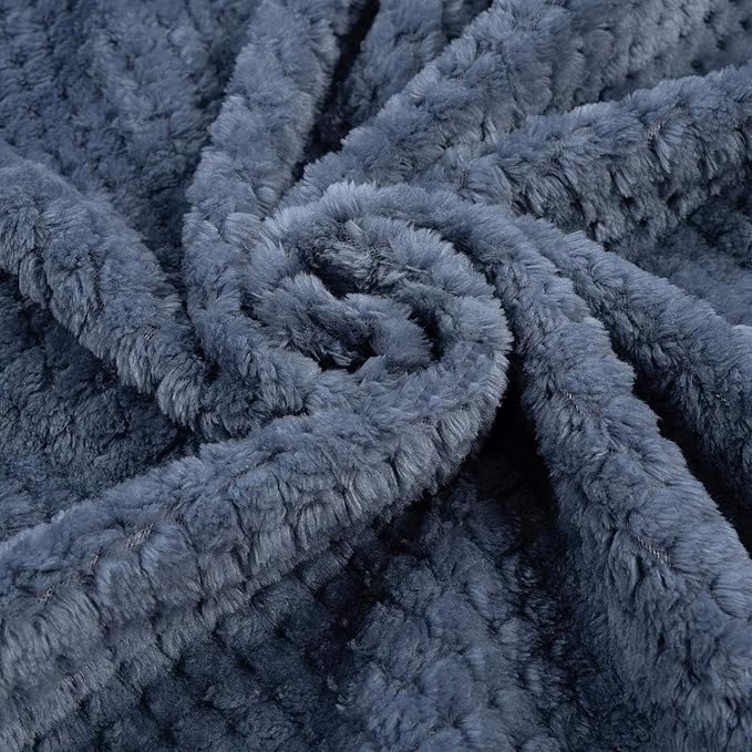 Pet Blanket Warm Soft Dog Blankets Washable Cat Throw Blankets Sofa Bed Couch Furniture Protector Cover for Small Medium Large Dogs Cats, Blue, 20" x 28"